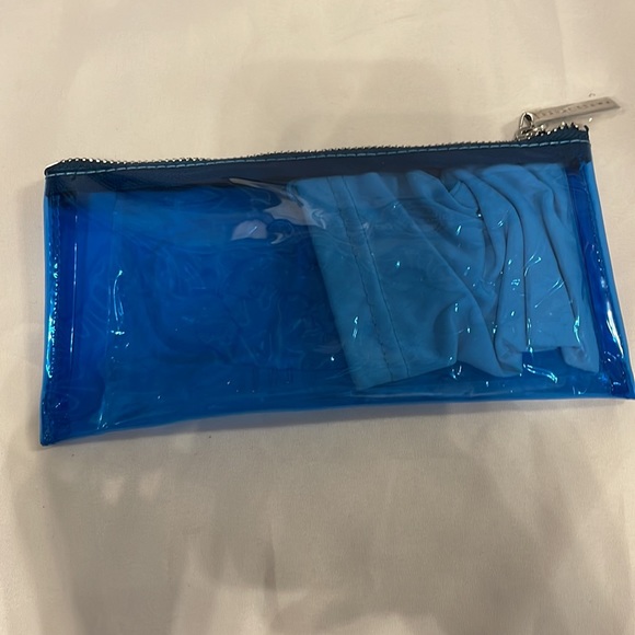 Bobbi Brown accessories case - Picture 2 of 2